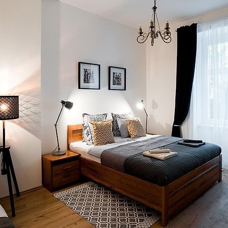 Apartment Gesse Brezinova Prag Eksteriør billede