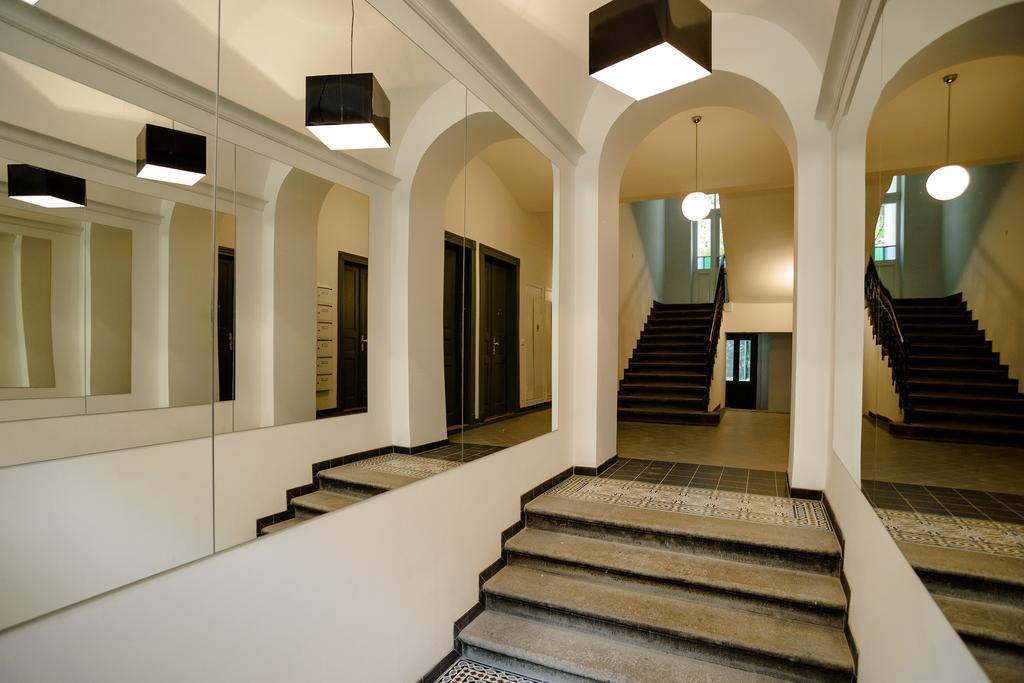 Apartment Gesse Brezinova Prag Eksteriør billede