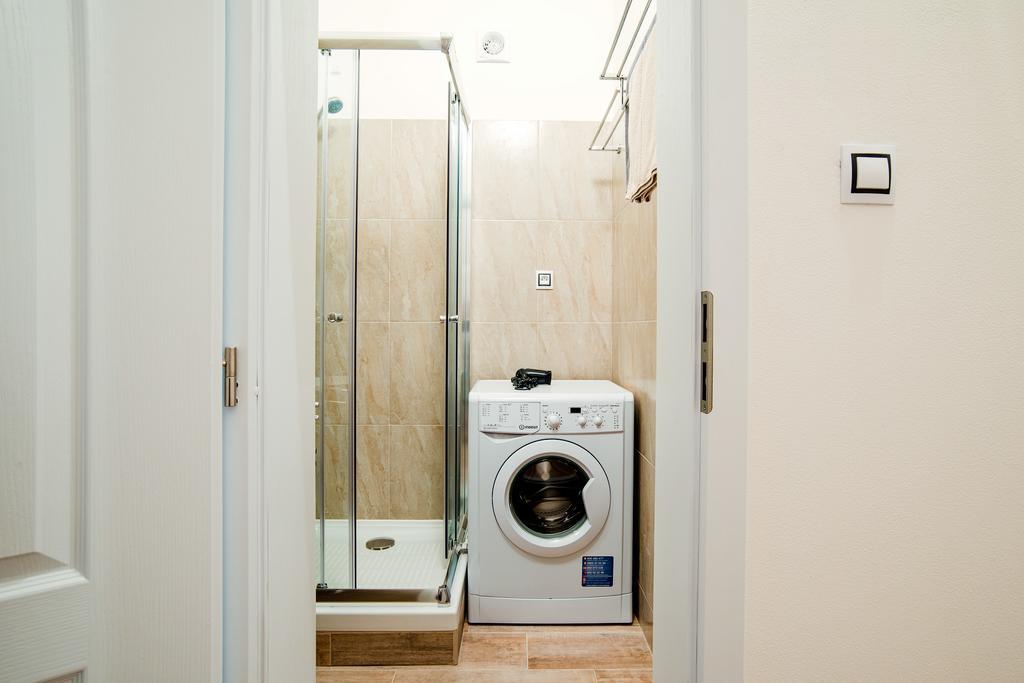 Apartment Gesse Brezinova Prag Eksteriør billede