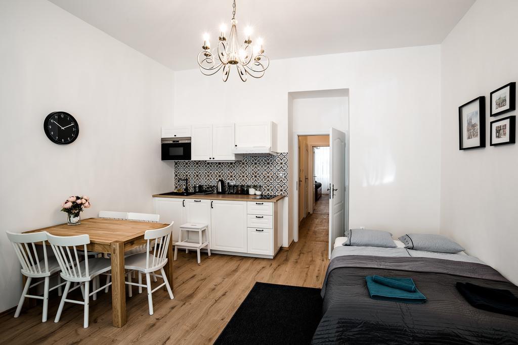 Apartment Gesse Brezinova Prag Eksteriør billede