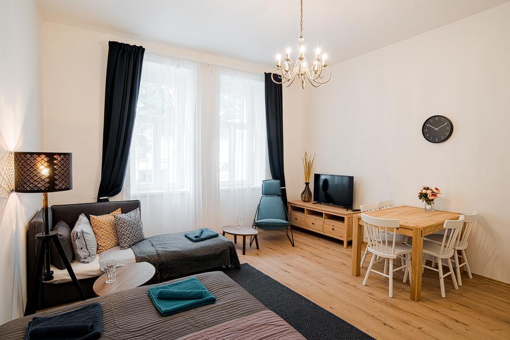 Apartment Gesse Brezinova Prag Eksteriør billede